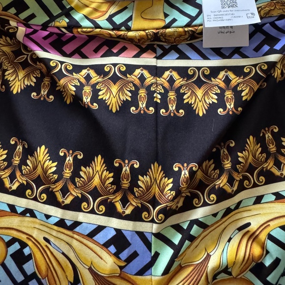 GIanni VERSACE - Picture 4 of 6